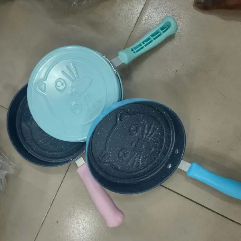 Cute Cat Design Ceramic Pan – 16 CM