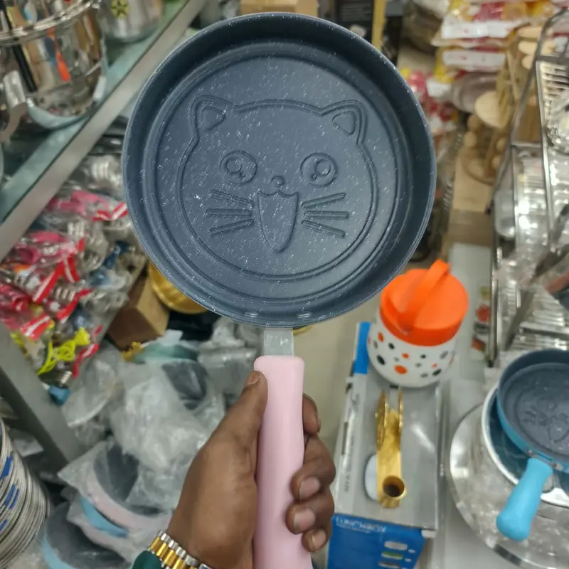 Cute Cat Design Ceramic Pan – 16 CM